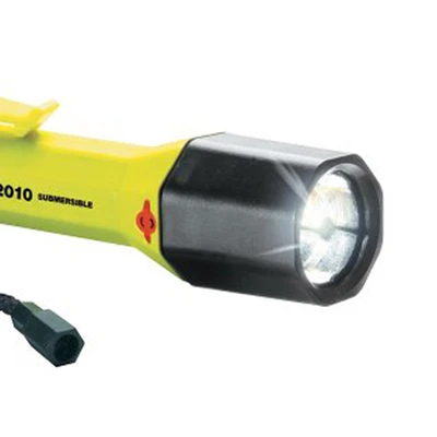 Gambar Pelican Senter LED Sabrelite 2010 - Kuning
