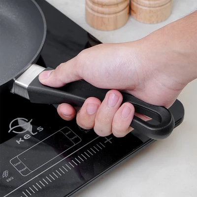 Gambar Scanpan Classic Wajan Penggorengan Aluminium 20 cm - Hitam