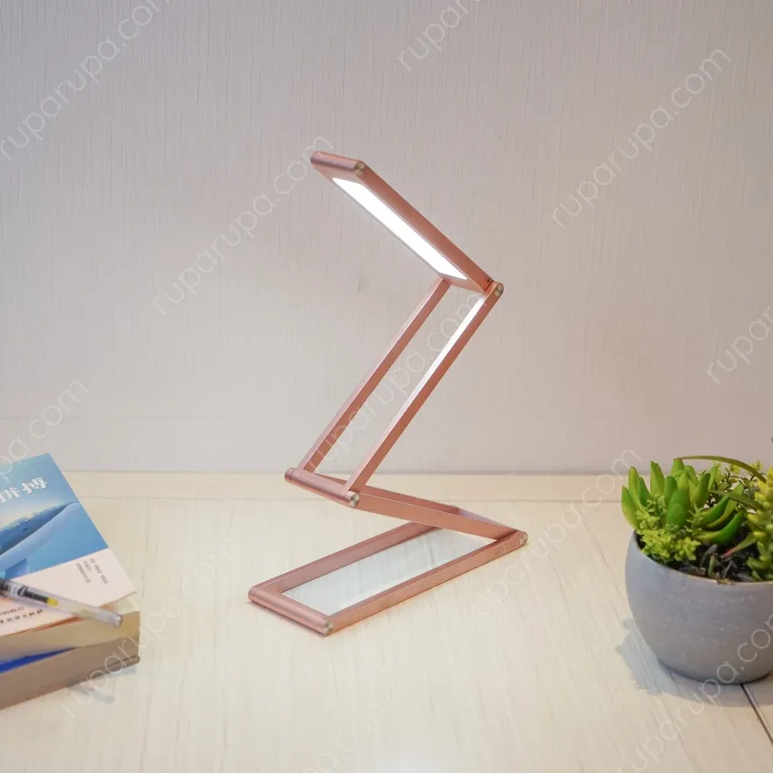 Jual Eglare Lampu Meja Led Watt 6000 K Rose Gold Terbaru Ruparupa