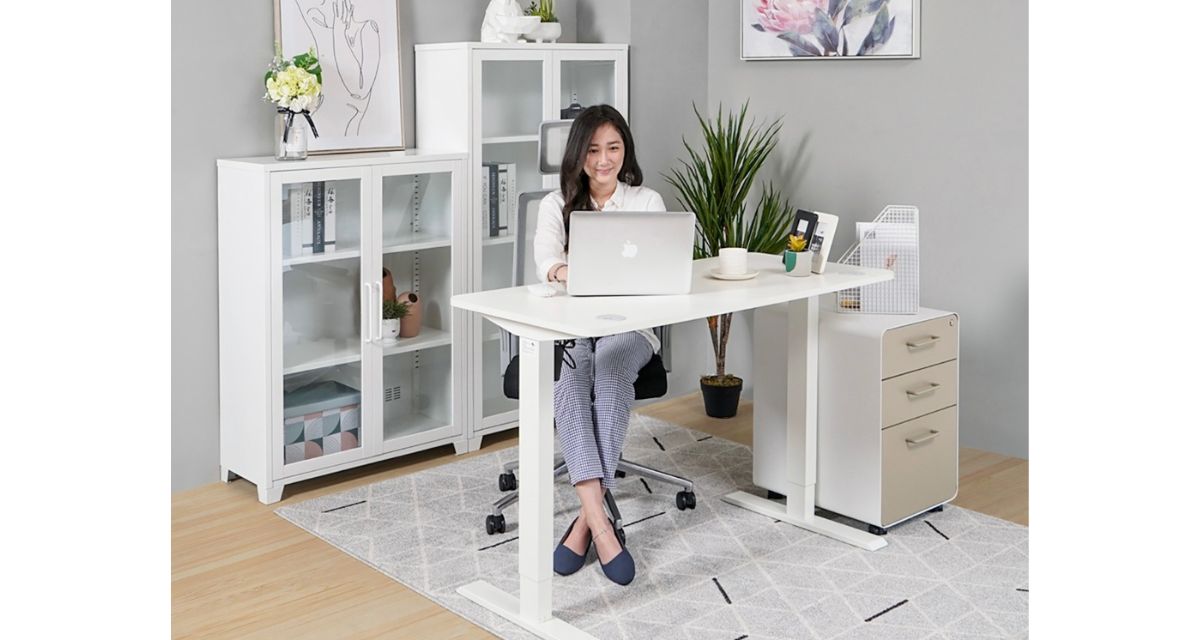 desain ruang kerja minimalis