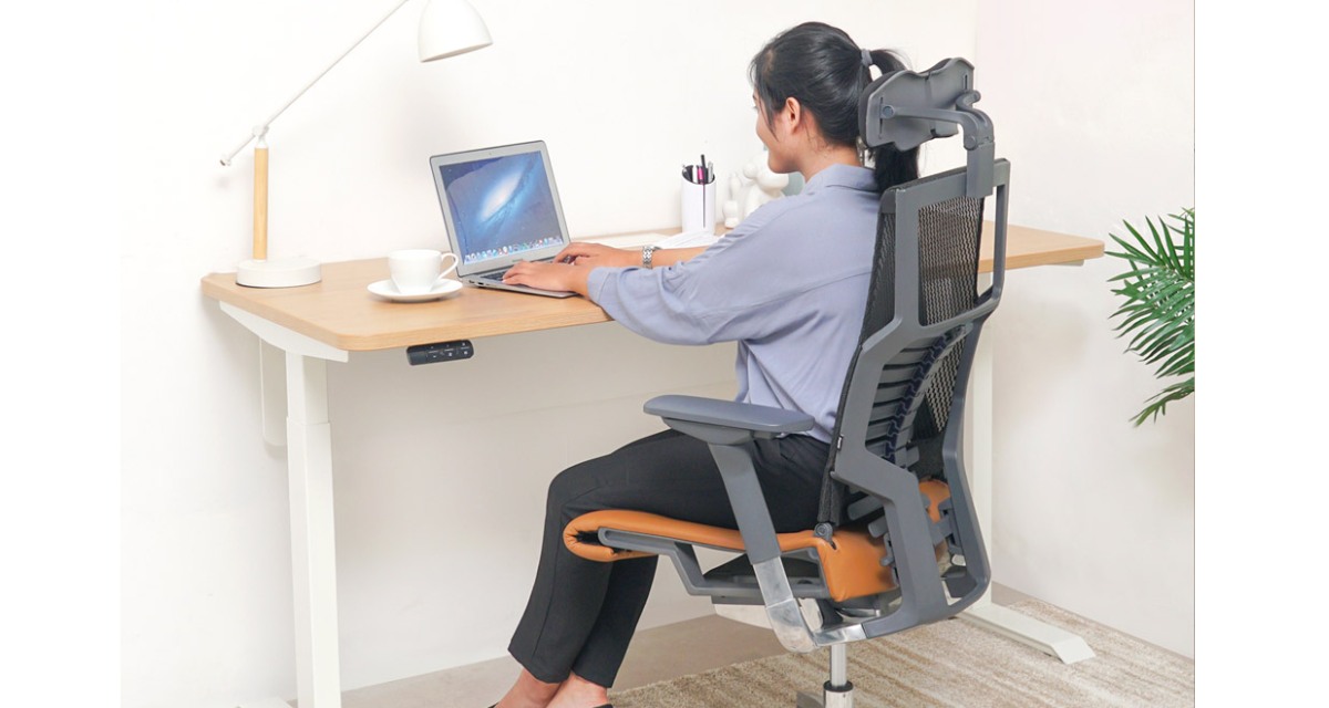 kursi kantor ergonomis