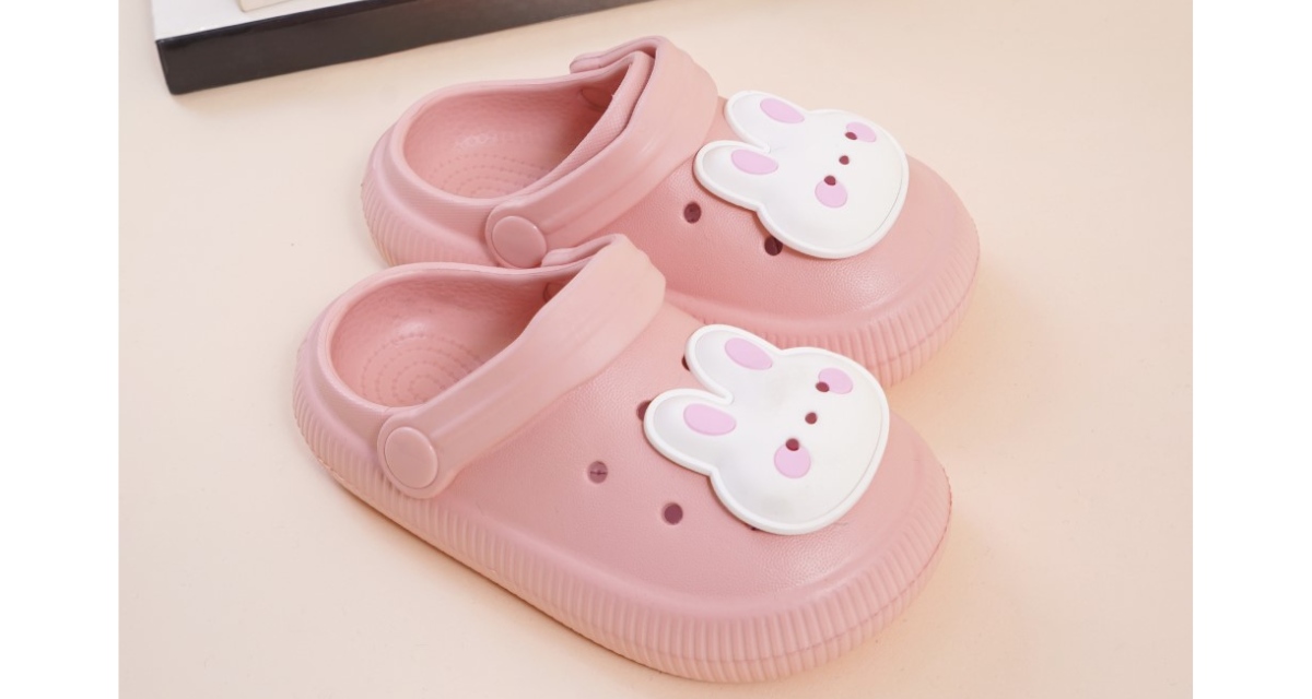 sandal anak pink