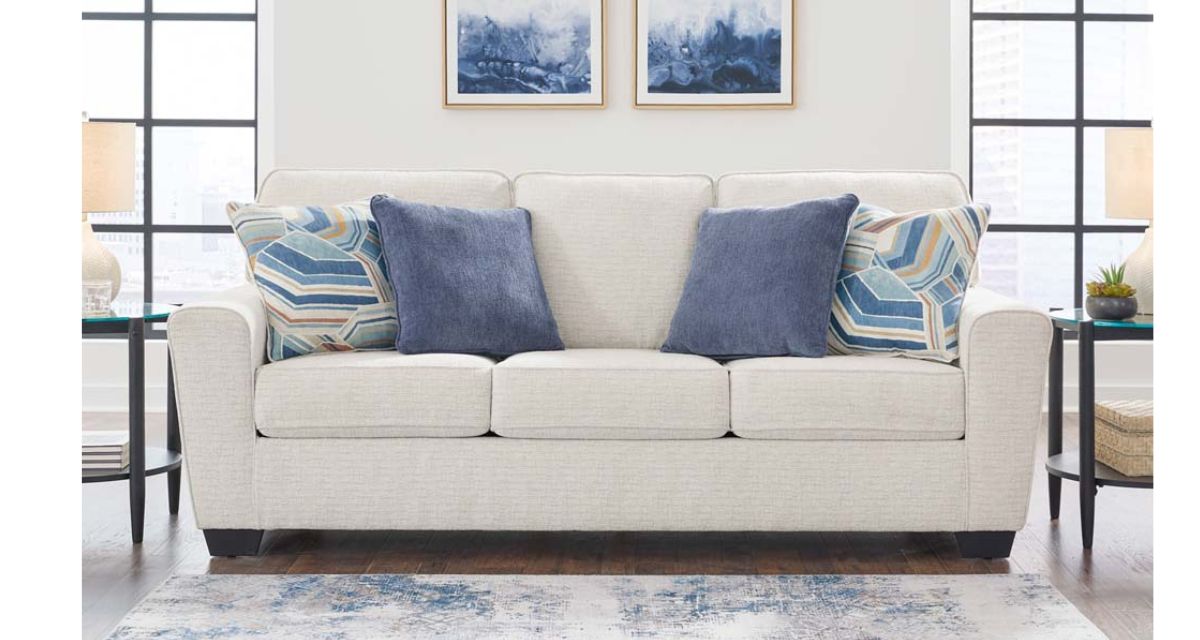 sofa warna putih